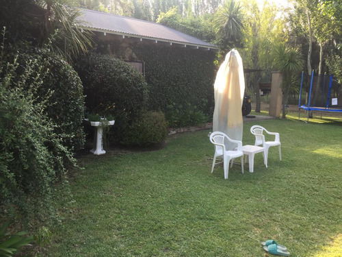 Quinta En Venta - 2 Dormitorios 1 Baño - 15000mts2 - Abasto