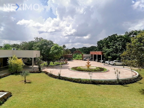 Imagen 14 de 30 de Casa En Venta De Un Piso En Cholul Mérida, Yucatán Con Grandes Jardines Y Alberca