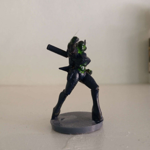 Escultura De Cyberbabe Cristin Strike Mode - La Pieza Perfe