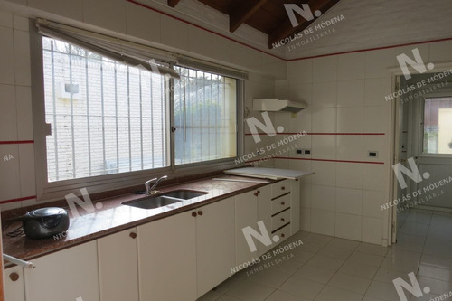 Imagen 7 de 26 de Casa Local Ideal Para Clínicas O Consultorios - Punta Del Este Aidy Grill