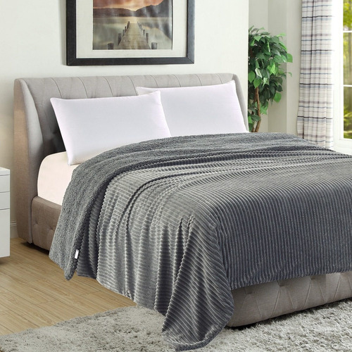 Imagen 3 de 10 de Frazada Flannel Corderit Al Tono Pontevedra King Gris Plomo