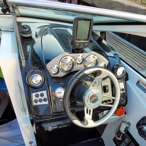 Lancha Cuddy Avalon 230 23´´ Volvo Penta V6 225 (2014)300hs