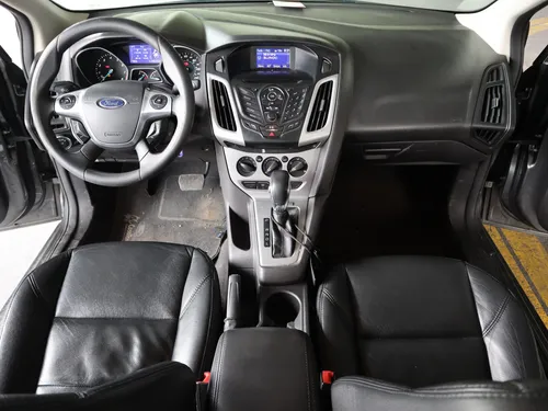 Ford Focus SE 2.0 TP 4P
