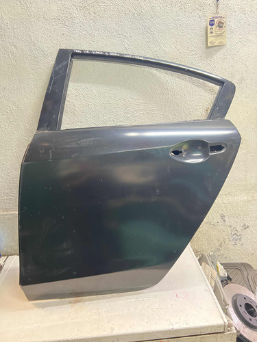 Puerta Trasera Izquierda Mazda 3 Sedan 2010-2013 Original