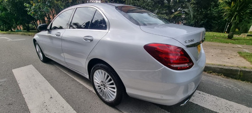 Imagen 6 de 20 de Mercedes Benz C200 Exclusive 2018