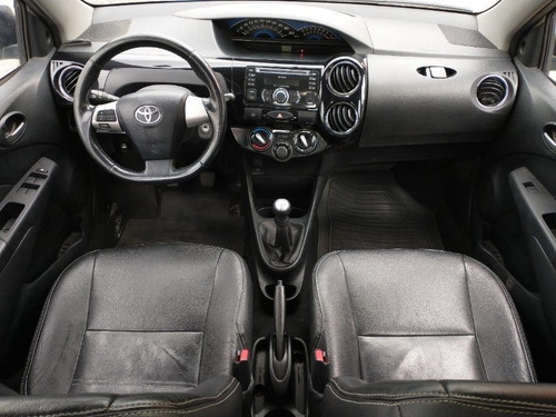 Toyota Etios Hb 1.5 Xls Flex 4p Manual