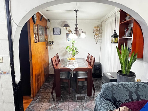 Casa Muy Linda En Comuna De La Granja Aceptamos Subsidio