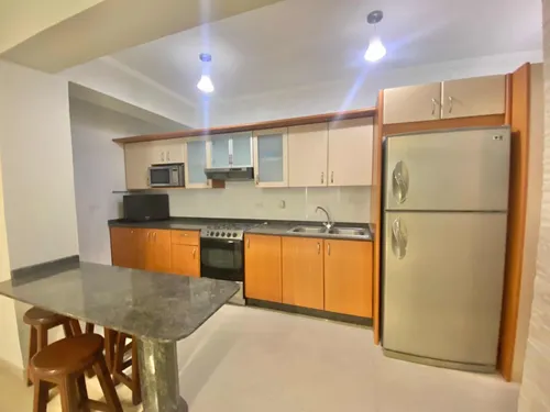 Fabiana Lecheria Alquiler 80 M2