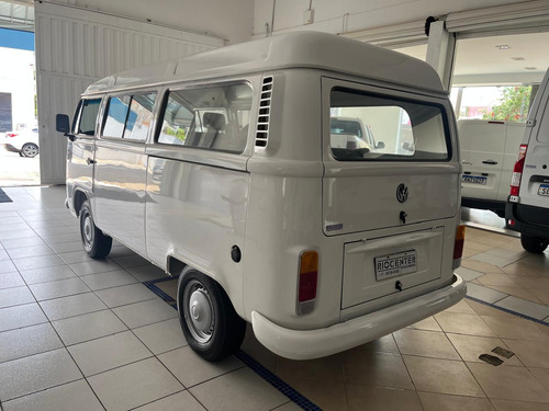 Volkswagen Kombi VOLKSWAGEN KOMBI 1.4 MI STD 8V FLEX 4P MANUAL