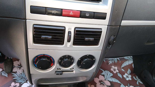 Fiat Palio Weekend 1.8 Trekking Flex 5p 2010