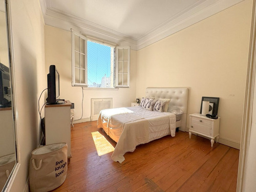 Venta Depto Semipiso 4 Amb C/dependencia - Flores