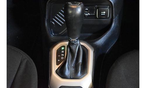 Jeep Renegade Renegade 1.8 16V FLEX LONGITUDE 4P AUTOMÁTICO