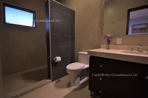 Casa De Lujo Con Vistas Panorámicas El Palomar Zona Sur