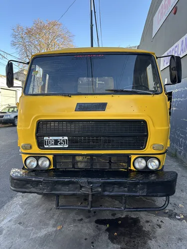 Camión Fiat 673 N