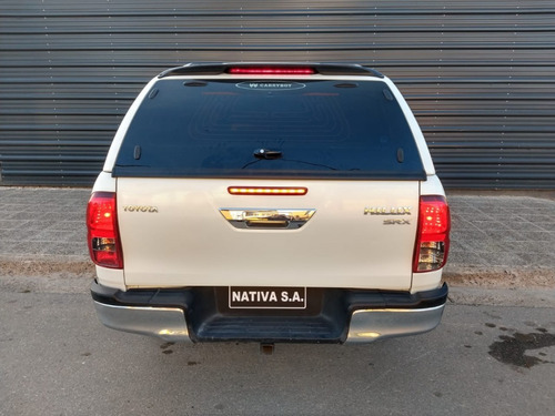 Toyota Hilux 4x4 D/c Srx 2.8 Tdi 6 A/t 2017