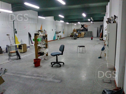 Imagen 11 de 14 de Galpón - Banfield Este