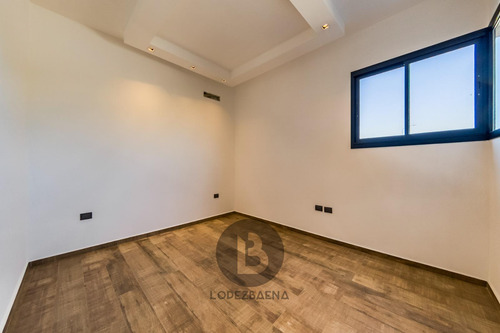 Venta Dúplex De 3 Dormitorios En Siete Soles - Alqarias