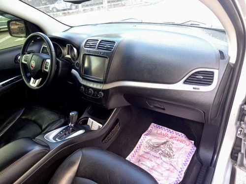 Fiat Freemont 2013 2.4 Precision 5p