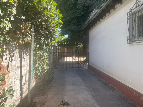 Se Vende Casa En La Reina.