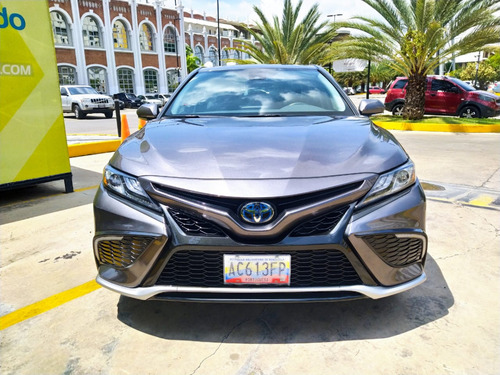 Imagen 2 de 17 de Toyota Camry Hibrido