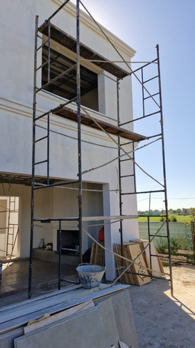 Alquiler Y Venta Andamios Escalera Zona Oeste Y Capital