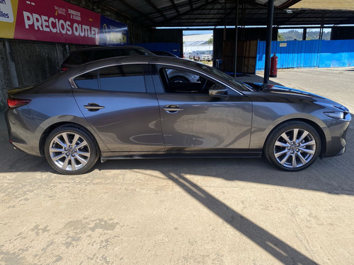 Mazda 3 2024