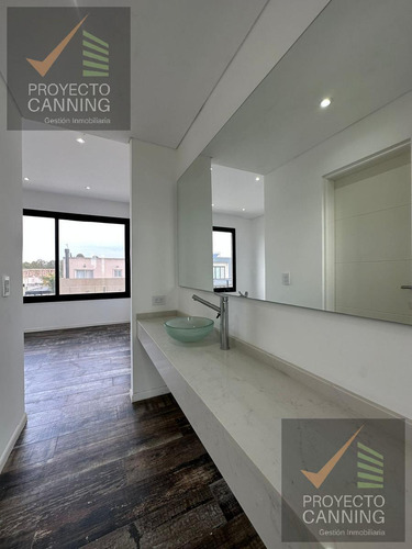 Casa En Venta Barrio Lagos De Canning