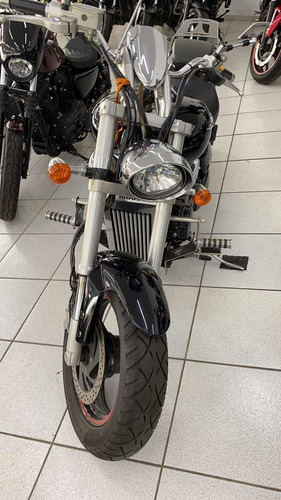Suzuki Boulevard M 800