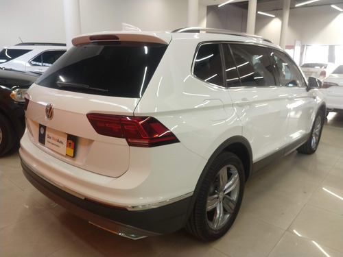 Imagen 8 de 13 de Volkswagen Tiguan Highline Dsg 2.0 Tsi Blanca Unica 2019