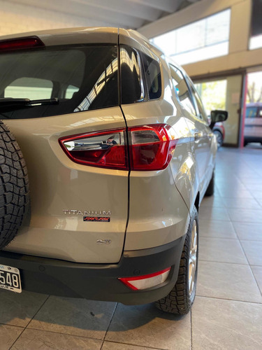 Imagen 10 de 11 de Ford Ecosport 2014 2.0 Titanium 143cv 4x2 Con Gnc De 5ta