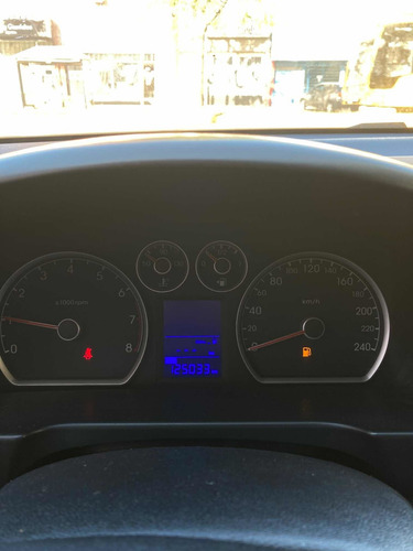 Hyundai I30 1.4 Gls Seguridad L Mt 2011