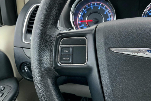 Imagen 22 de 25 de Chrysler Town And Country 5 Pts Li, Ta, Cd, Ra-17