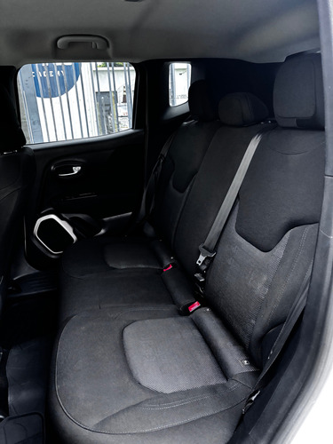 Jeep Renegade 1.8 Flex 5p
