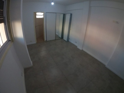 Imagen 6 de 11 de Departamento En Venta En Ramos Mejia