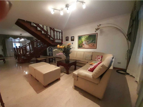 Vendo Casa 350m2 El Marqués 6479