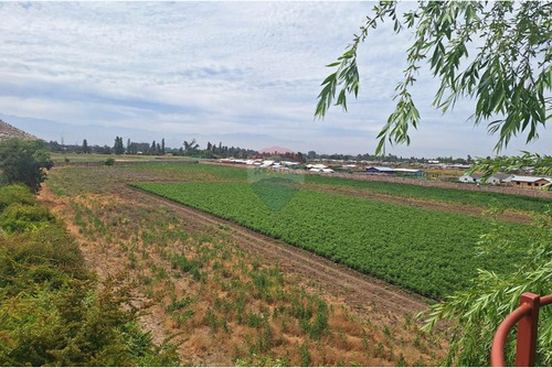 Venta De Terreno De 53.000 M2 En Lampa