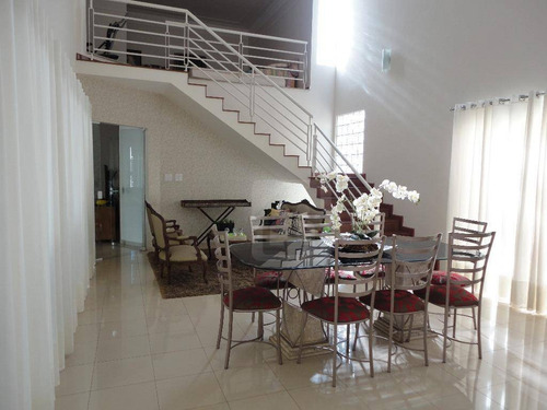 Imagem 2 de 14 de Casa Com 3 Dormitórios À Venda, 325 M² Por R$ 1.350.000,00 - Aeroporto - Araçatuba/sp - Ca0472