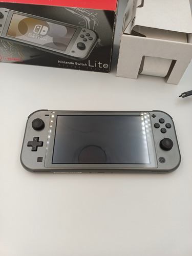 Nintendo Switch Lite Edición Pokémon Dialga & Pialka Gris (Reacondicionado)