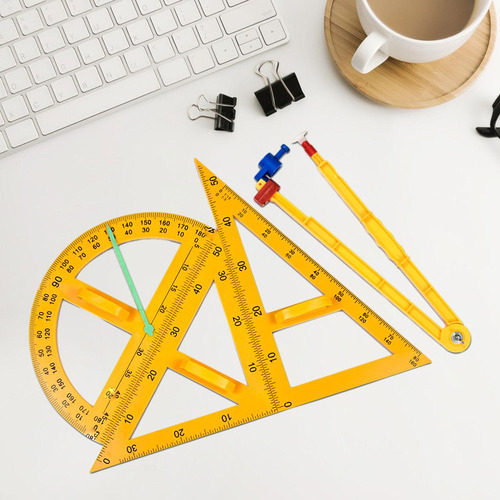 Z Juego De Reglas De Geometría Matemática, Material