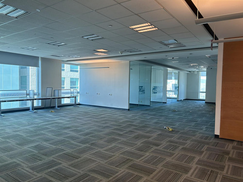 Oficina En Renta - Arcos Bosques Ii - Piso 27 - 483 M2