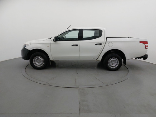 Mitsubishi L200 Triton 2.4 16V TURBO DIESEL SPORT GLS CD 4P 4X4 AUTOMÁTICO