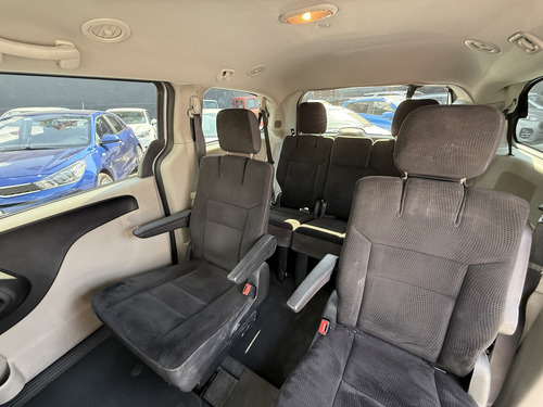 Dodge Grand Caravan 3.7 Sxt At