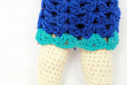 Imagen 5 de 6 de Muñeca Textil De Lana, Aripo