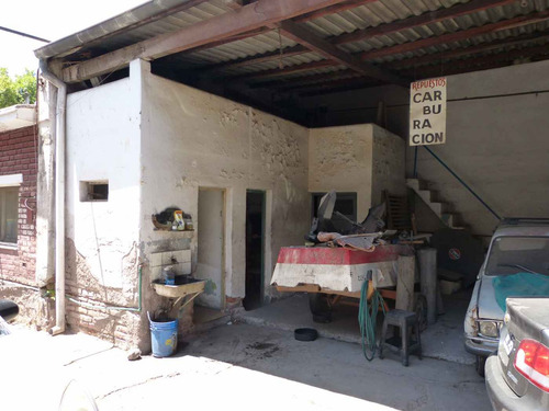 Venta De Galpón Excelente Ubicación, G. Cruz, Mza.