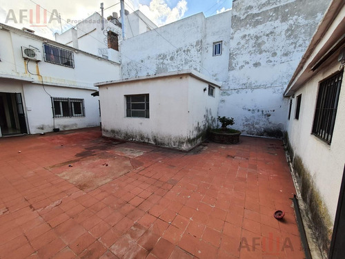 Venta Casa 3 Dormitorios Fondo Parrillero - Palermo