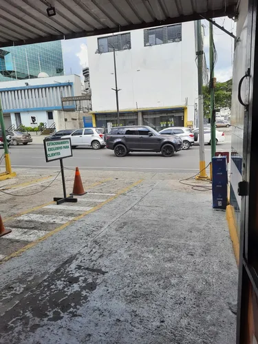 Alquiler Local En Chacao