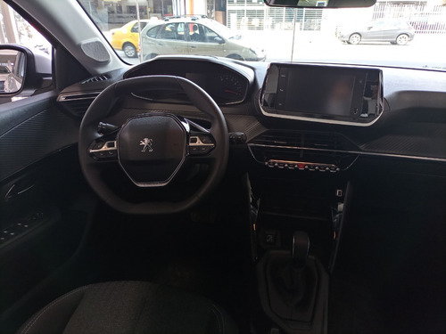 Imagen 12 de 15 de Peugeot 208 1.6l Active - Avec Peugeot