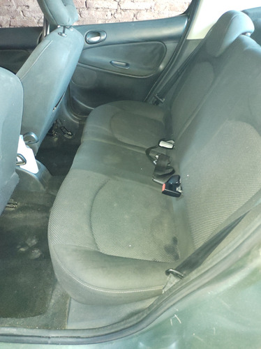 Peugeot 207 1.6 Feline 106cv