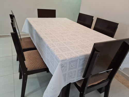 Kit Toalha De Mesa 6 Lugares Rendada Tnt + Toalha De Cristal