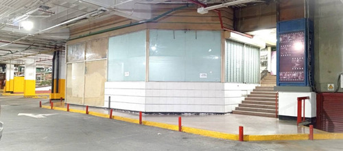 Local De 95,59 Mts  En Sotano Del Centro Comercial Chacaito, Frente A Plaza Chacaito